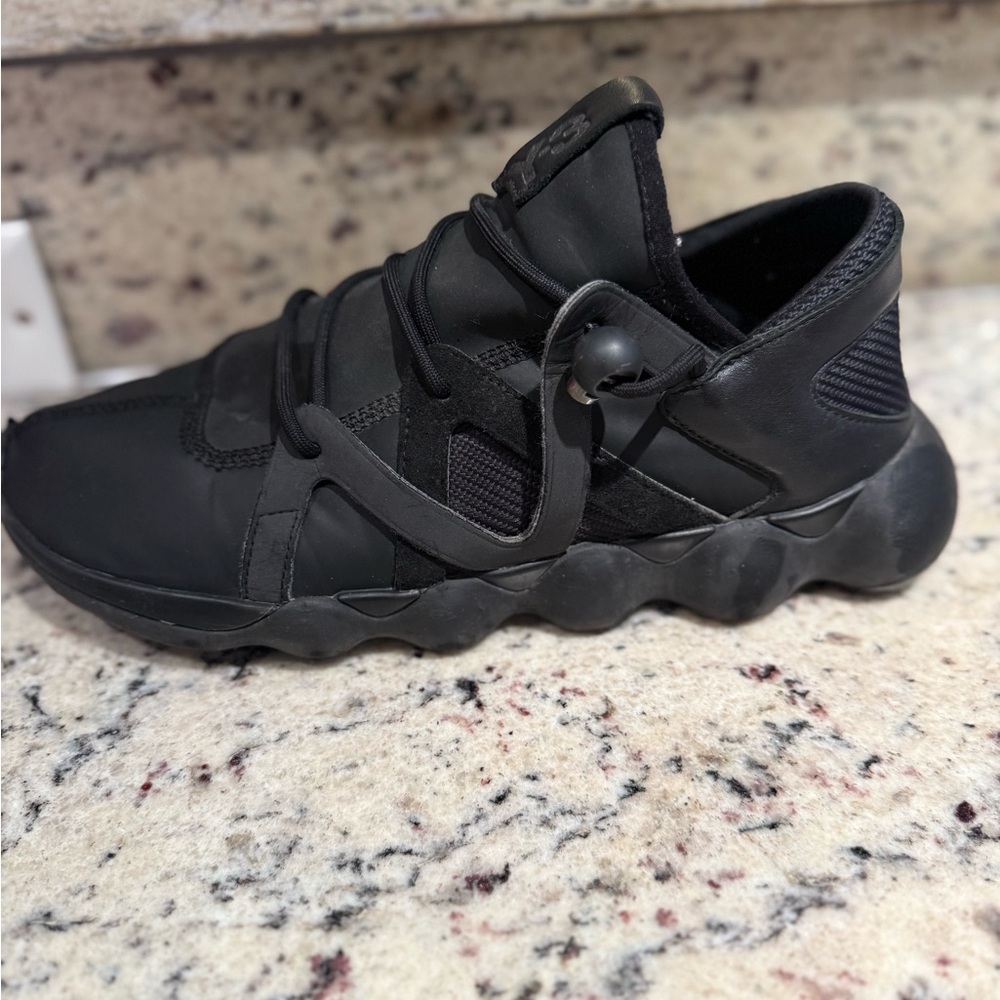Y3 sneakers 
All black 
Like new